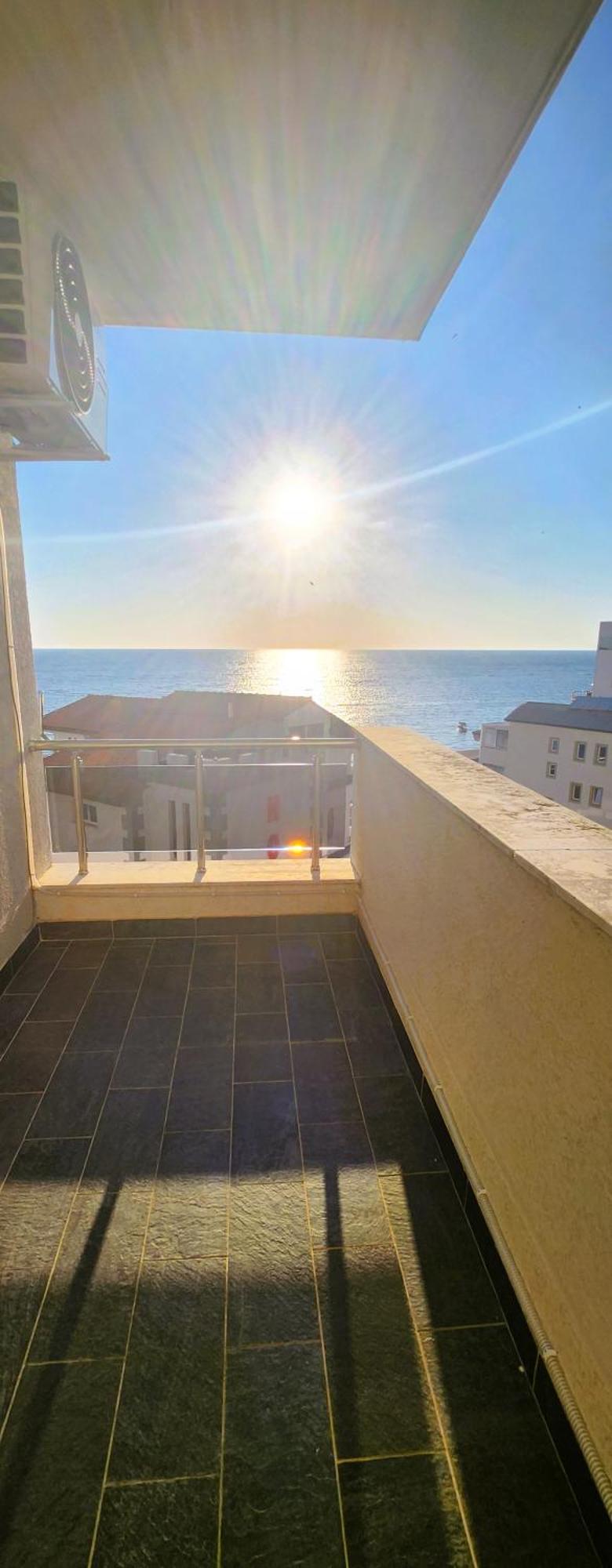 La Dolce Vita Durres Bagian luar foto